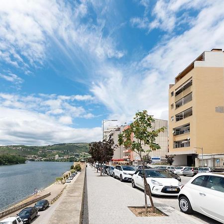 Penthouse Douro Valley With Terrace Apartment เปโซดาเรกวา ภายนอก รูปภาพ